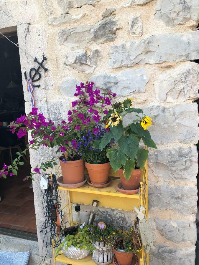 La Petite Maison En Pierres Gras Kültér fotó